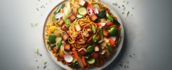 Yakisoba (fideos fritos con vegetales y carne)